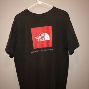 ❗️Classic north face graphic tee shirt